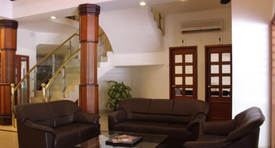 The Kings Hotel, Chennai 2